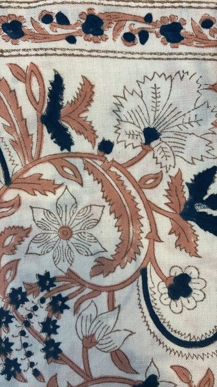 E8FCDD38-923D-4AA6-A77B-545CAFEB6F01