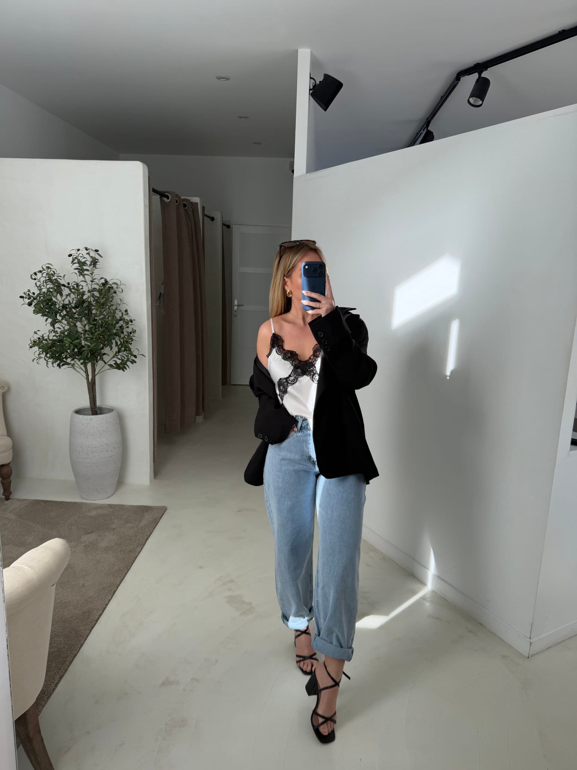 Jean barrel bleu clair - photo 1