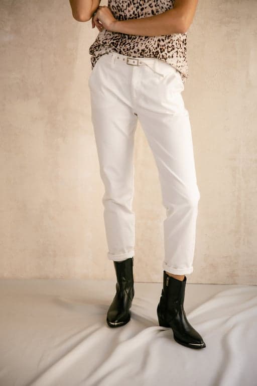 Pantalon chino blanc - photo 1