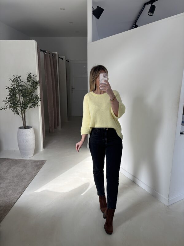 Pull jaune manches 3/4