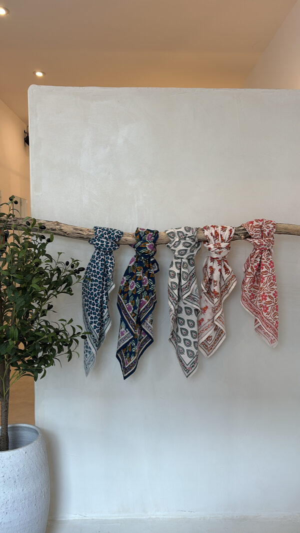 Grand Foulard Jodhpur Spice – Image 2