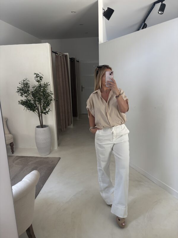 Chemise sans manches avec taille élastiquée beige