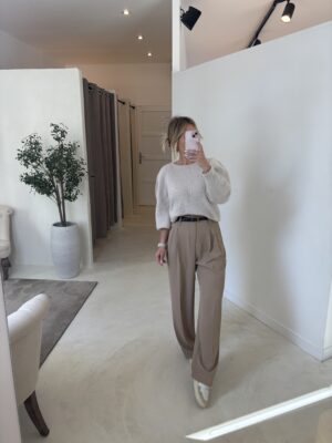 Pantalon fluide et large camel clair ceinturé