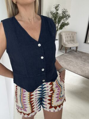 Short fluide beige à motifs colorés