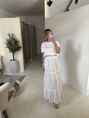 Jupe longue blanche en broderies