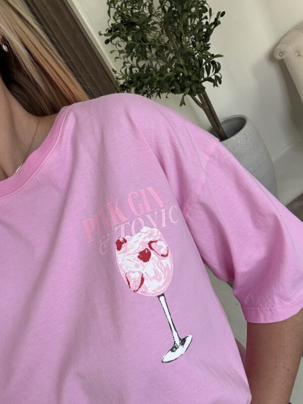 T-shirt oversize rose "Pink Gin Tonic" – Image 3
