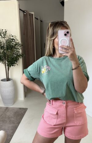Short en jean rose, détails poches