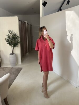 Robe manches courtes col montant rouge