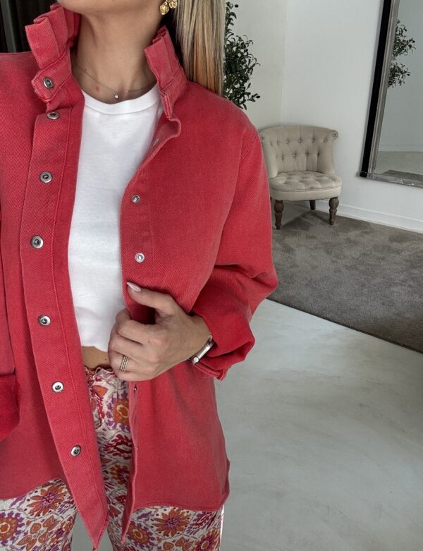 Surchemise col montant rouge – Image 2