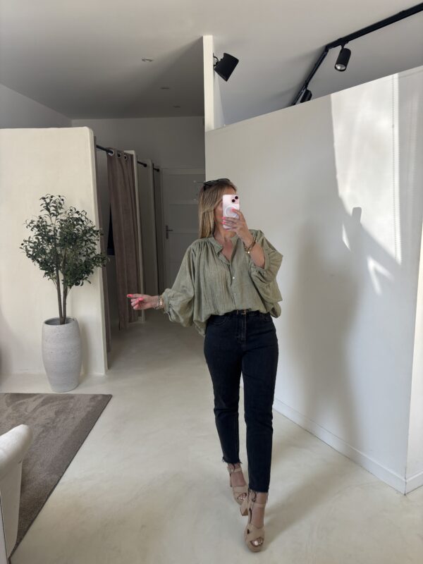 Blouse ample et fluide vert sauge