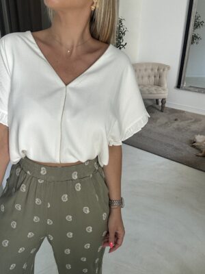 Blouse manches courtes écrue et liseré doré