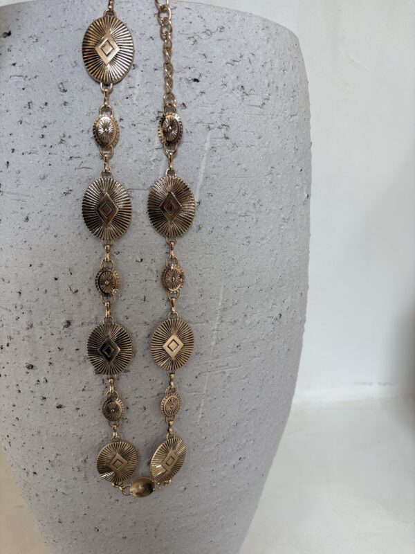 Ceinture bijoux doré ovale