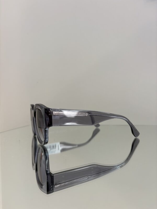 Lunettes de soleil grise – Image 2