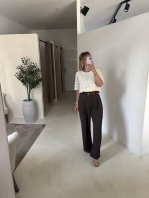 Top en total dentelle écru, manches courtes