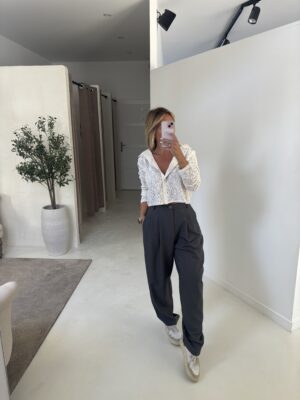 Chemise courte en dentelle écru