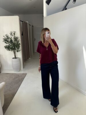Gilet en maille sans manches à capuche bordeaux