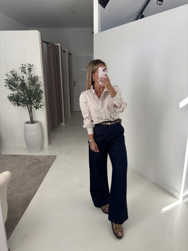 Blouse à rayures beige et blanc – Image 2
