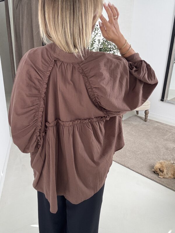 Blouse très ample marron – Image 2