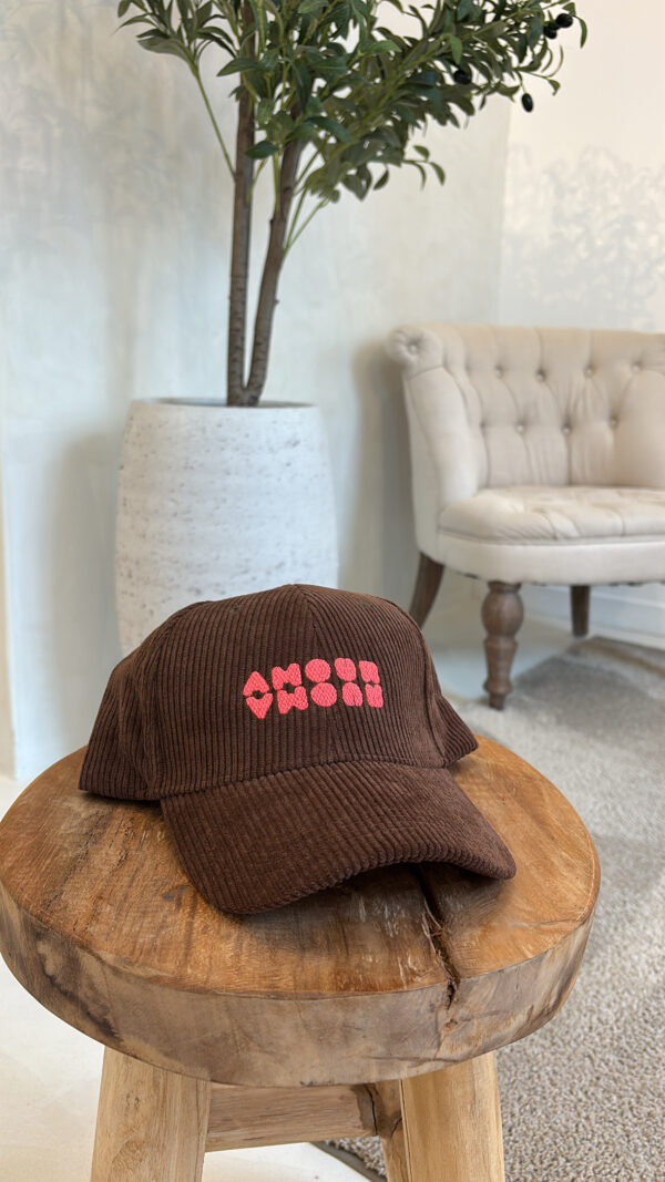 Casquette en velours « Amour » – Image 5