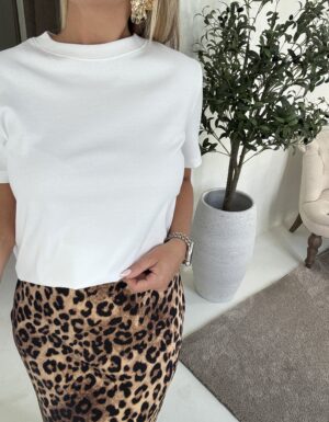 T-shirt blanc avec coutures discrètes