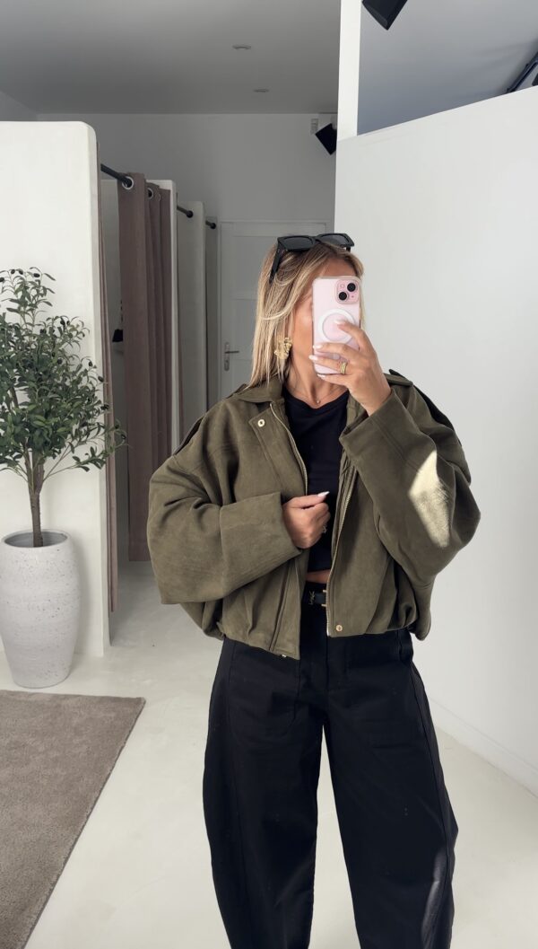 Veste bomber oversize en suédine kaki – Image 2