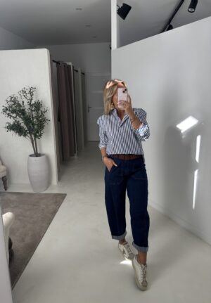 Blouse blanches à rayures bleues col montant