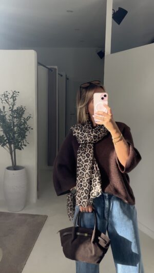 Grand foulard motifs léopard et bandana