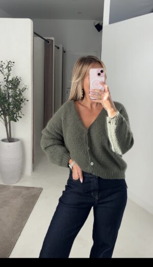 Gilet kaki avec boutons nacrés
