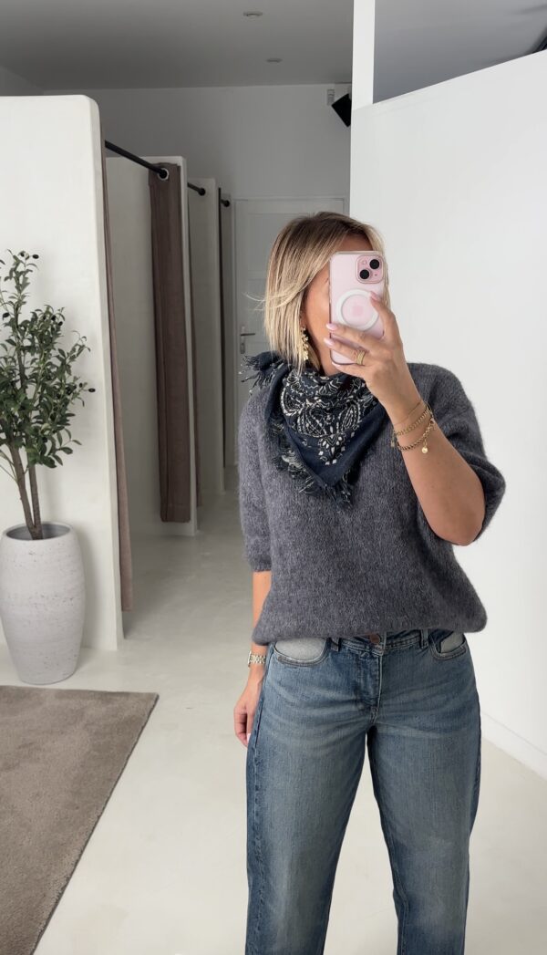 Pull manches courtes gris – Image 2