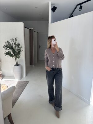 Gilet boutonné taupe clair