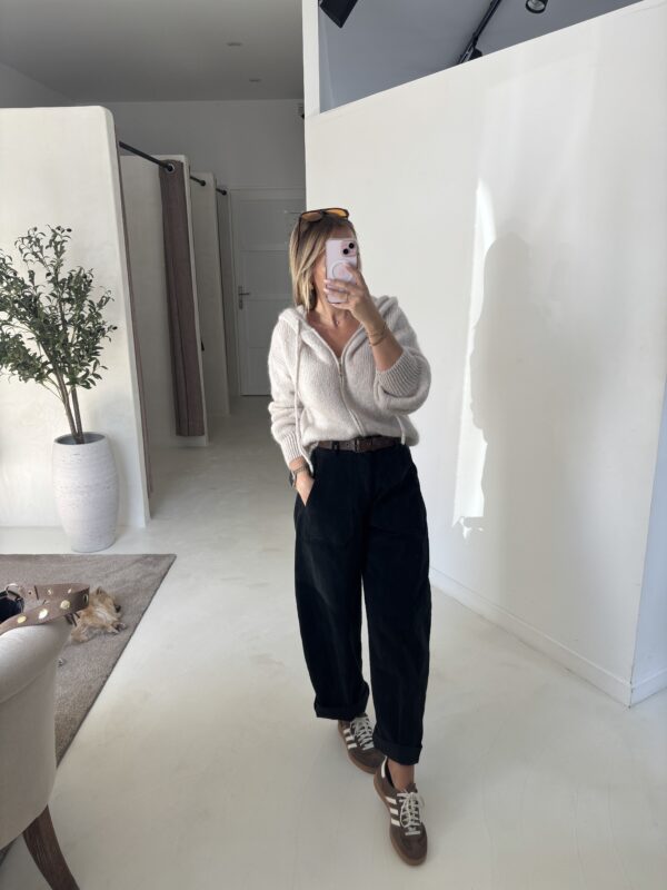 Pantalon ballon noir velours ceinturé – Image 2