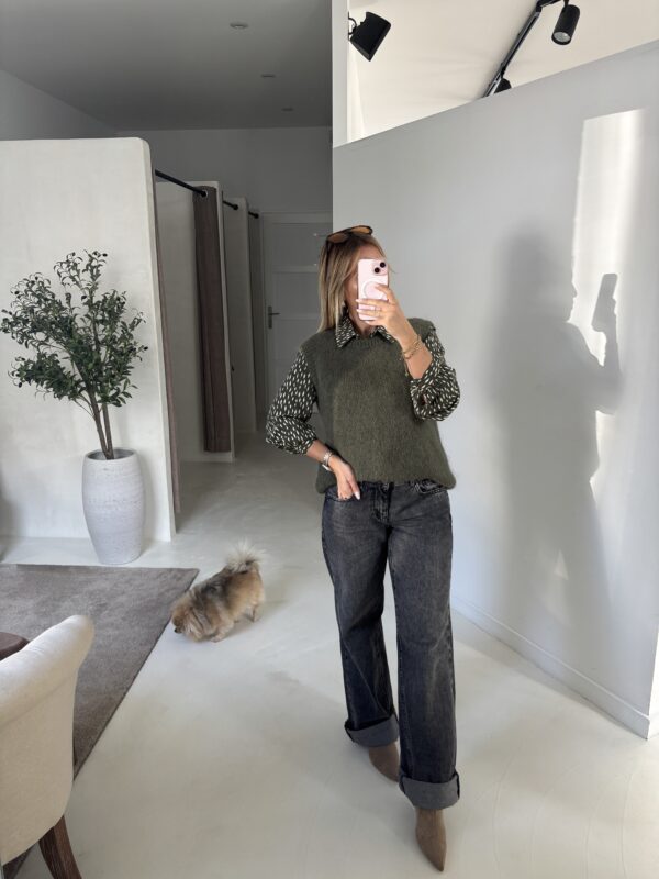 Chemise kaki à motifs taches beige – Image 3