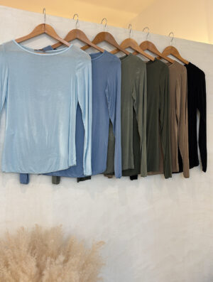 Top fin col rond manches longues