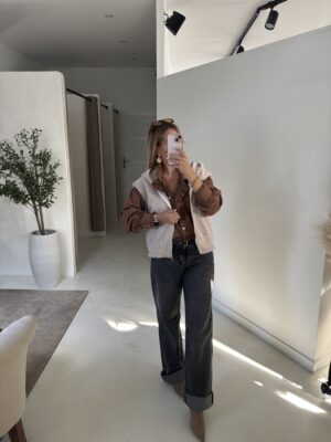Gilet à capuche sans manches beige