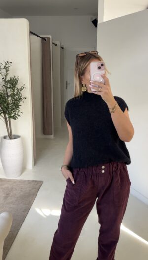 Pull sans manches col montant noir