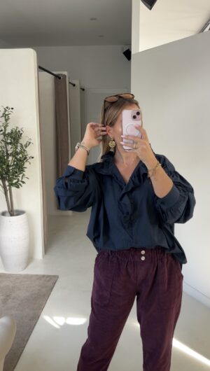 Blouse bleu marine oversize détails volants