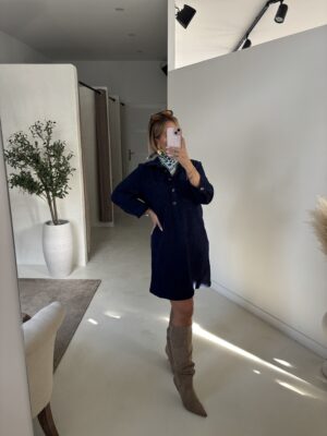 Robe chemise en velours bleu marine, manches 3/4