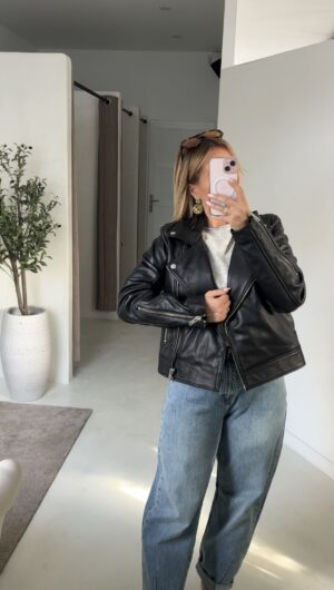 Veste en cuir noir