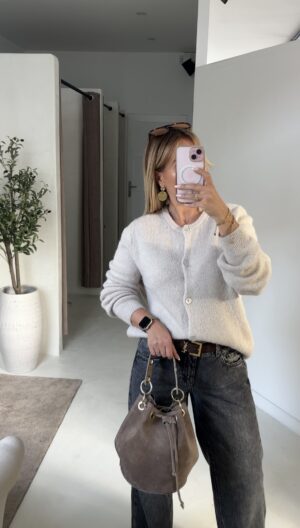 Gilet boutonné beige très clair