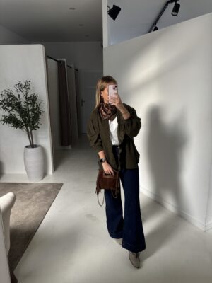 Blouse ample en velours kaki
