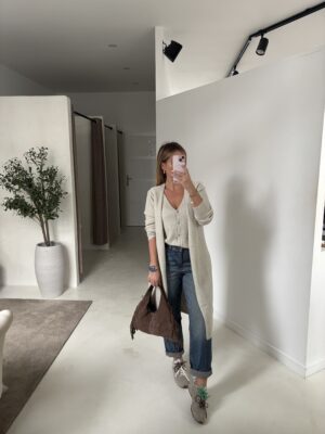 Long cardigan avec gilet torsadé inclus