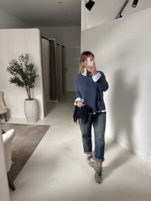 Pull bleu jean col rond avec poches