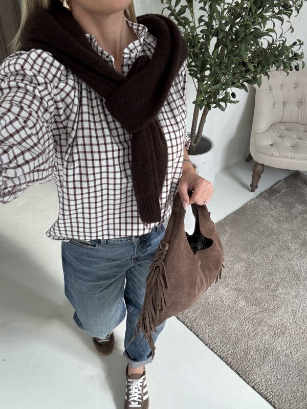 Blouse à carreaux marron et blanc – Image 2