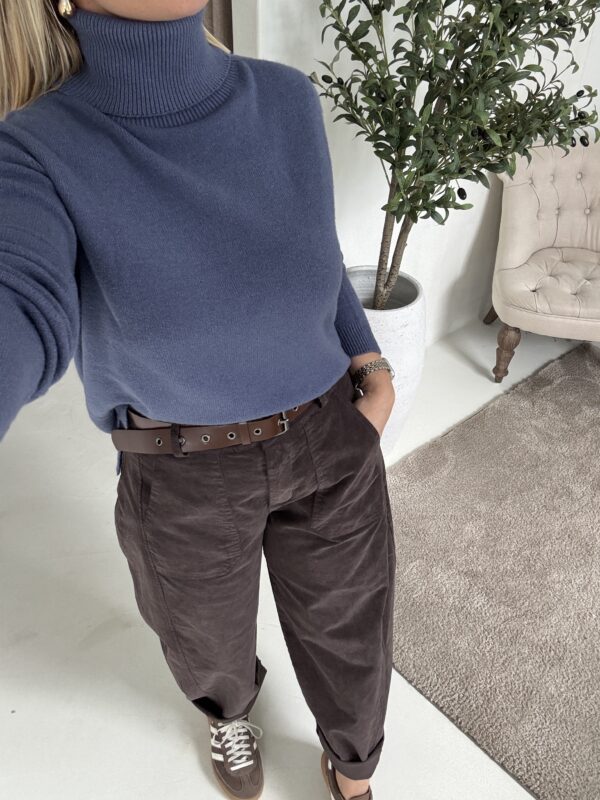 Pull col roulé toucher cachemire bleu jean – Image 2