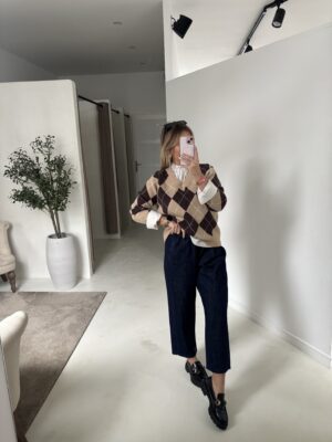 Pull col V à carreaux beige, marron et blanc