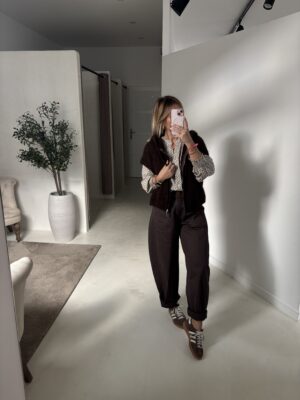 Gilet en maille sans manches à capuche marron