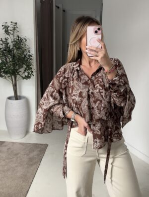 Blouse cape marron à motifs