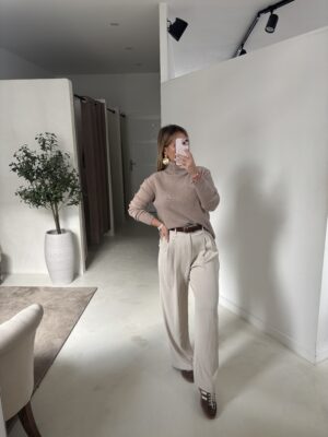 Pull col roulé toucher cachemire sable