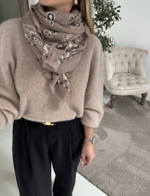 Écharpe beige motif bandana
