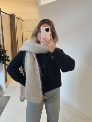 Grande écharpe en mohair écru